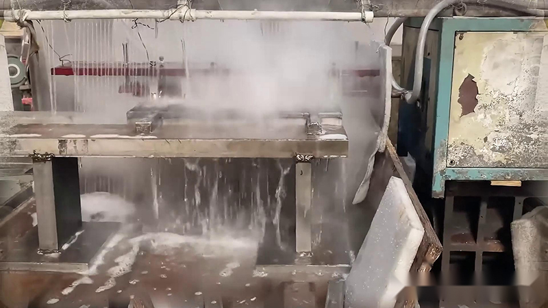 全自動(dòng)臥式中頻淬火機(jī)床：軸類工件高效淬火的智能解決方案(圖7)