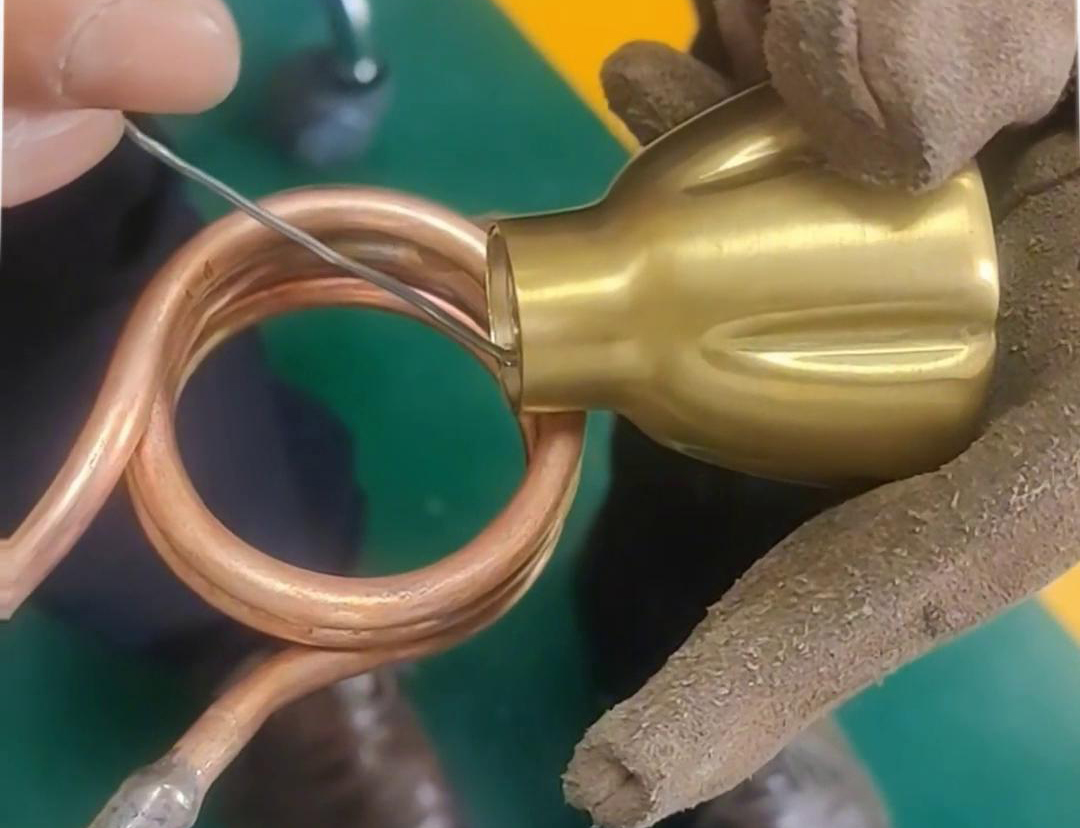 高頻焊機(jī)適用于各類常見銅件鋁件焊接，不管是標(biāo)準(zhǔn)件還