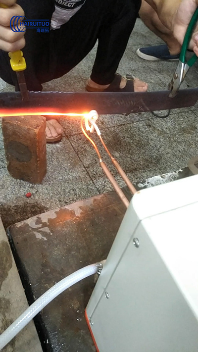 高頻加熱機(jī)對鋼片加熱退火試樣