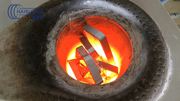 什么是電加熱爐的基本工作原理?如何操作電加熱爐？ 
